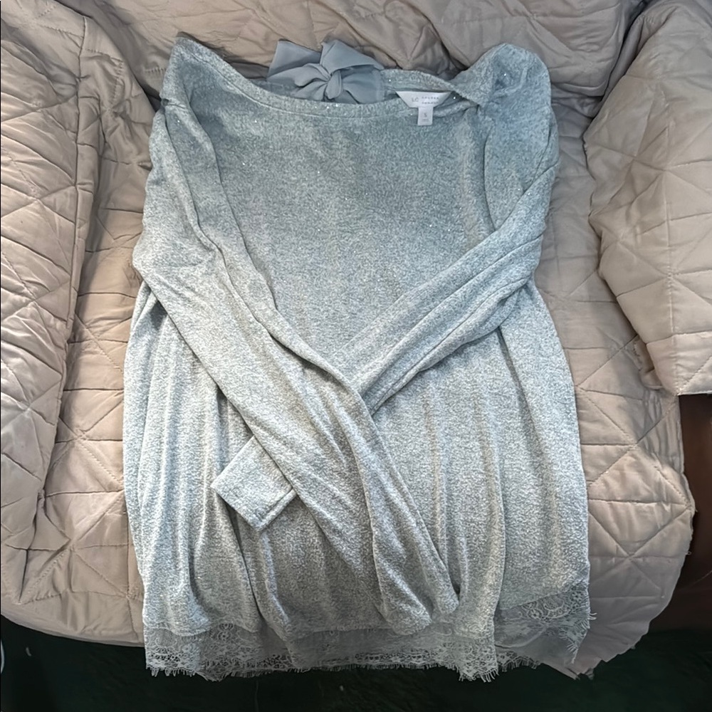Women's Light Gray Sweater